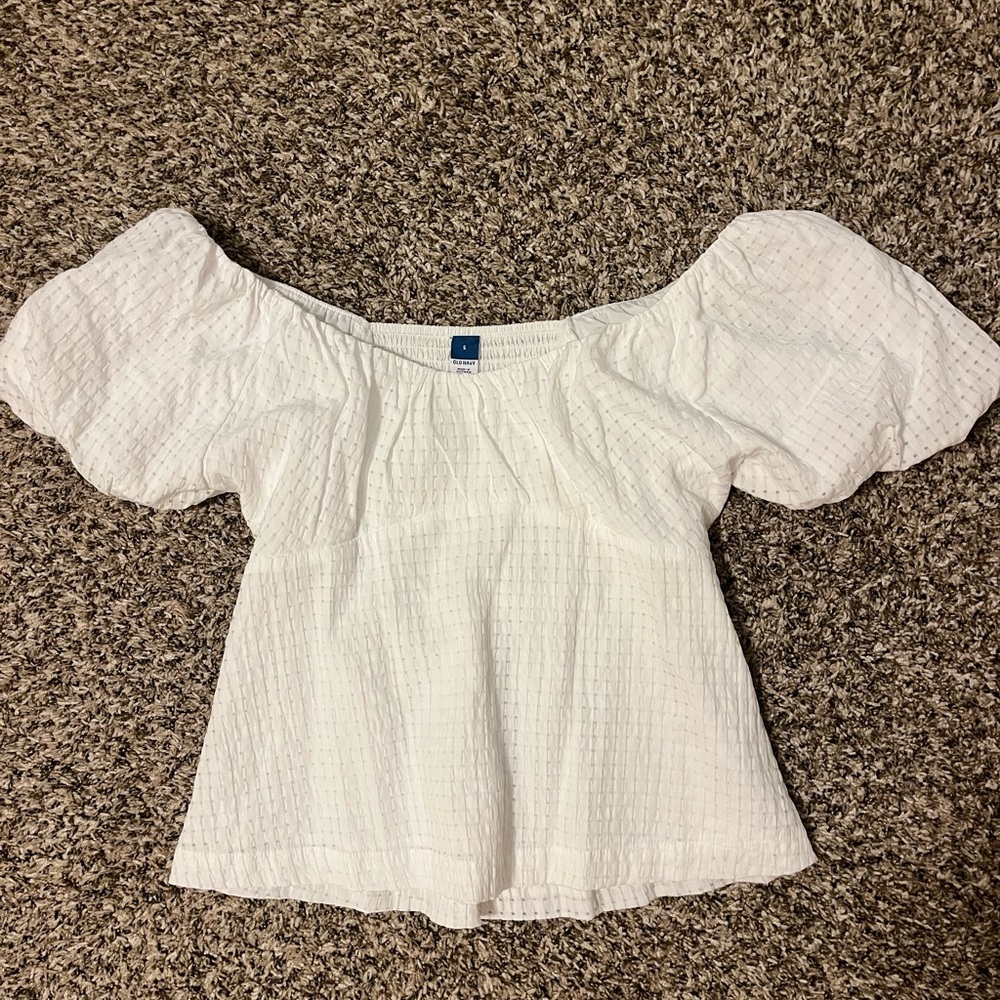 Old Navy puff sleeve baby doll top